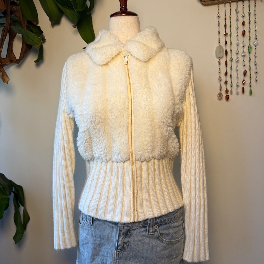 Charlotte Russe Y2K White Faux Fur Ribbed Knit Zip Up Sweater Mcbling Coquette